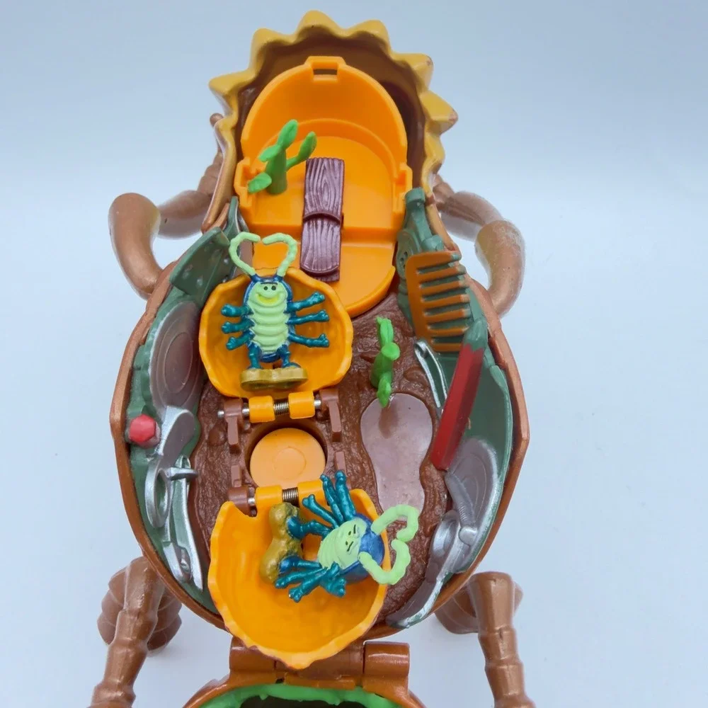 Disney Pixar A Bugs Life PT Flea Circus Wagon Playset Mattel 1998 Flik Tuck Roll